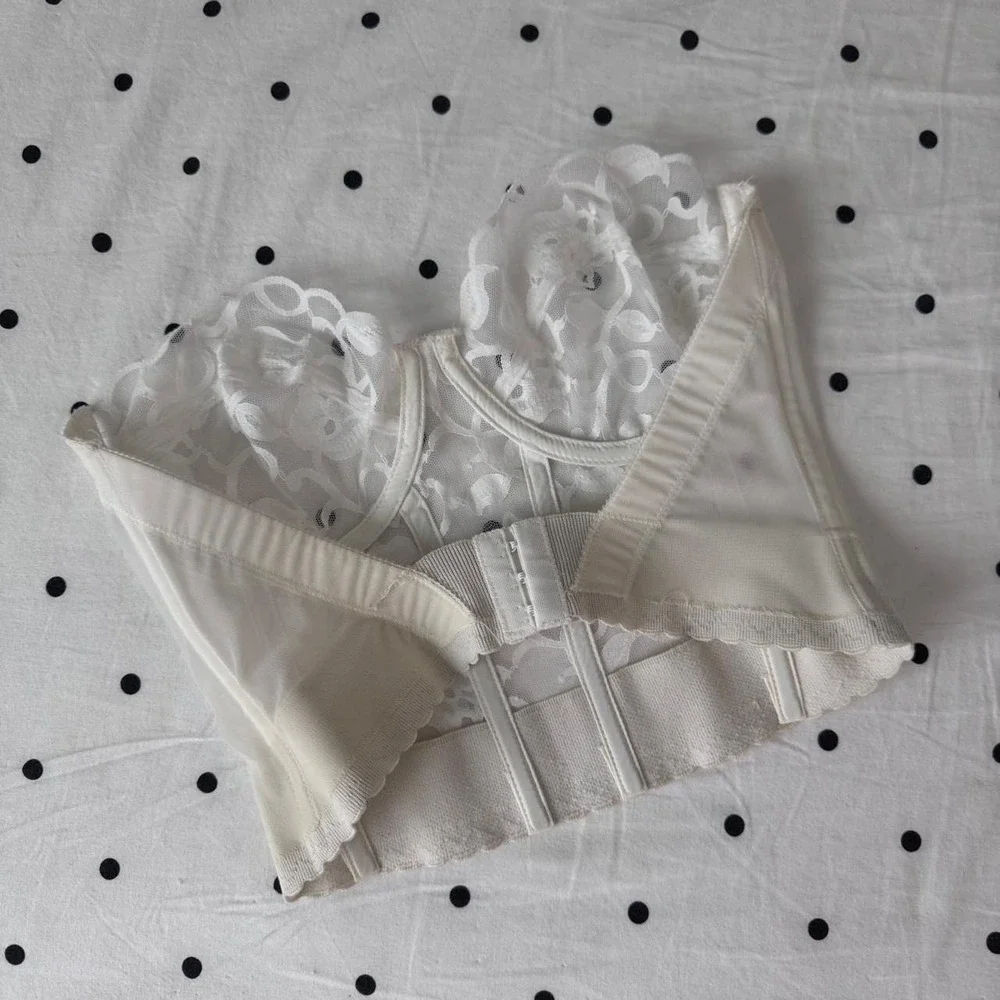 Vintage Gold Label Victoria's Secret RARE White and cream Lace Corset